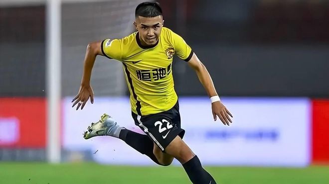 广州队转会期再遭质疑，志在西甲名次提升，目标明确，训练强度明显提升的简单介绍